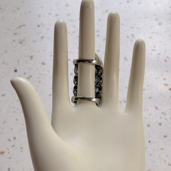 Gothic Victorian Heart Crystal Knuckle Finger‎ Ring - Picture 6 of 9